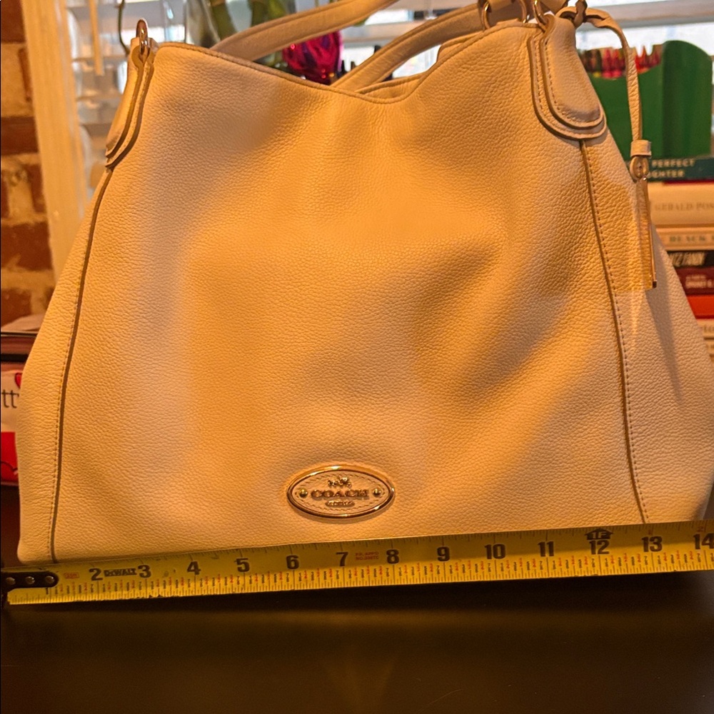 Coach Handbag - Picture 4 of 9